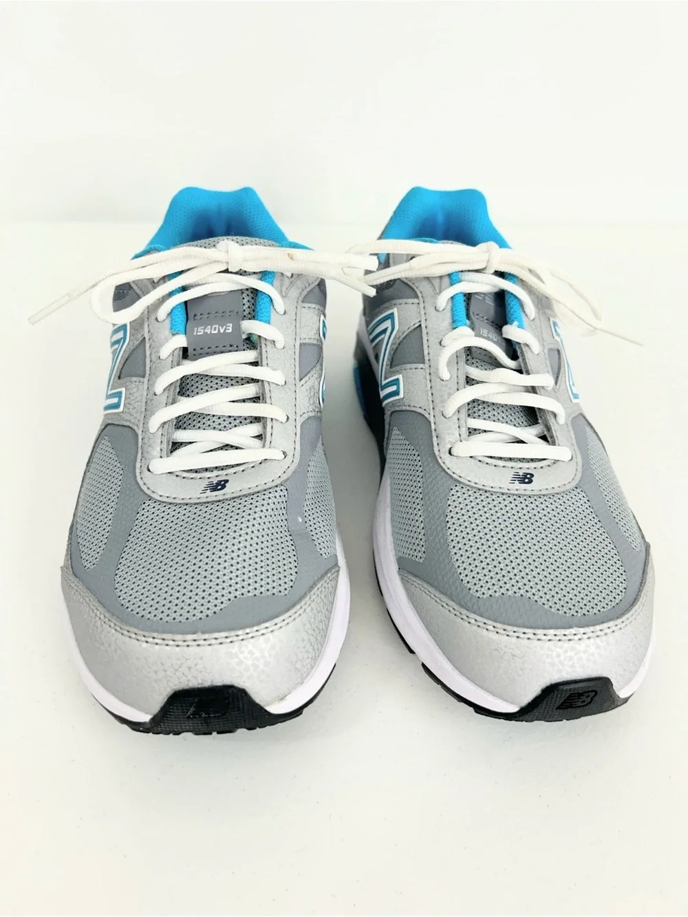 New Balance 1540v3 Silver/Polaris Running Shoes Size 10